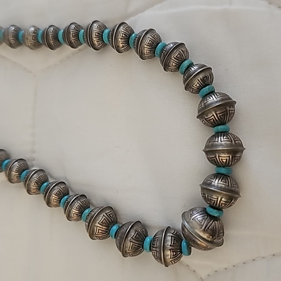 Navajo Sterling Silver Bench Bead Necklace - Picture 2 of 6
